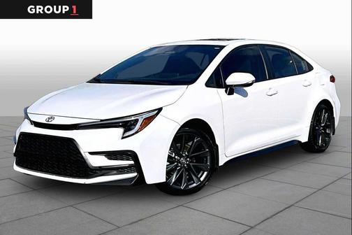Ice Cap 2024 Toyota Corolla SE