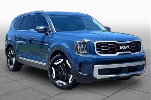 Midnight Lake Blue 2024 Kia Telluride S