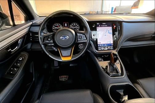 Crystal White Pearl 2022 Subaru Outback Wilderness