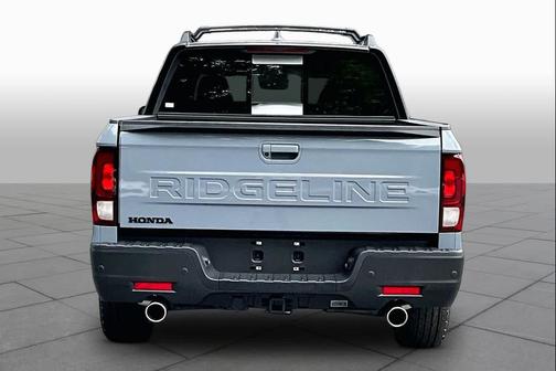 Sonic Gray Pearl 2026 Honda Ridgeline Black