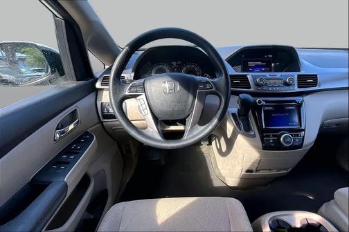 WHITE 2016 Honda Odyssey EX