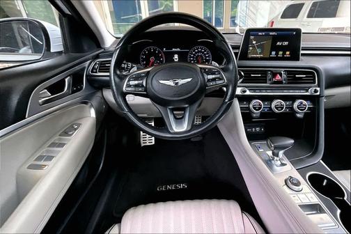 Casablanca White 2019 Genesis G70 3.3T Advanced