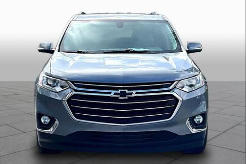 Satin Steel Metallic 2021 Chevrolet Traverse LT Cloth