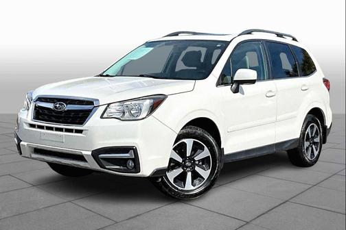 Crystal White Pearl 2017 Subaru Forester 2.5i Limited
