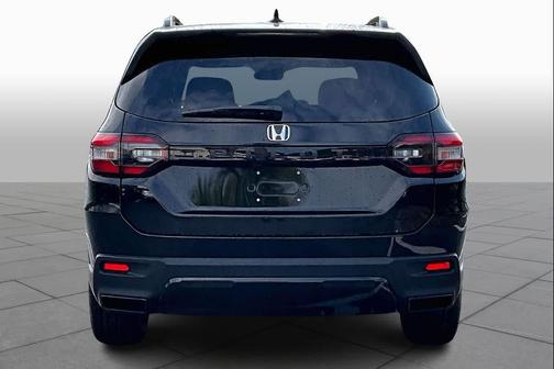 Crystal Black Pearl 2026 Honda Pilot Sport