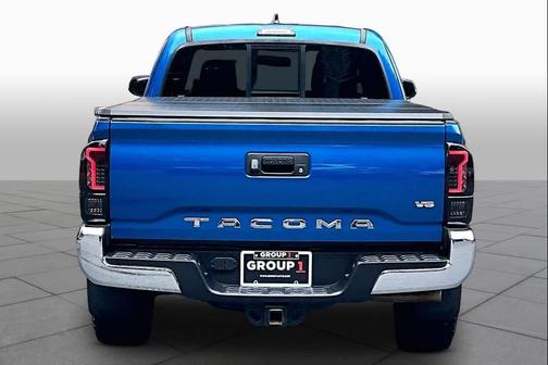 Blazing Blue Pearl 2017 Toyota Tacoma TRD Off Road