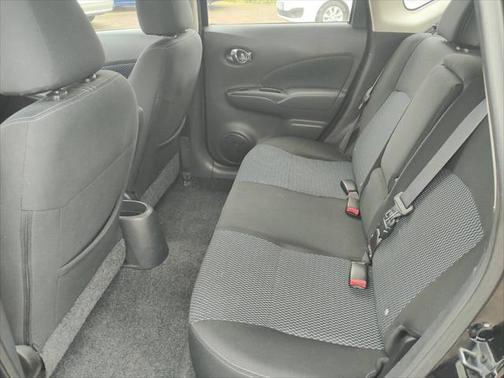 2016 Nissan Versa 1.6 S+