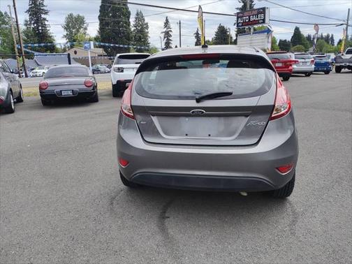 2014 Ford Fiesta SE