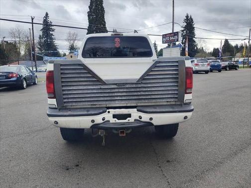 2004 Ford F-250 XLT Crew Cab