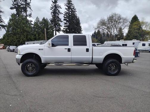 2004 Ford F-250 XLT Crew Cab