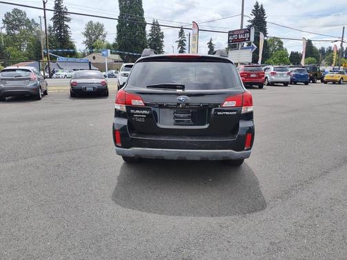 2010 Subaru Outback 2.5 i Premium