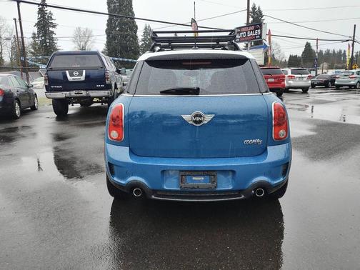 2011 MINI Cooper S Countryman Base