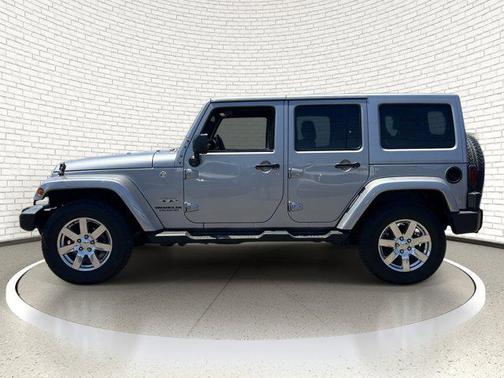 Billet Silver Metallic Clearcoat 2016 Jeep Wrangler Unlimited Sahara