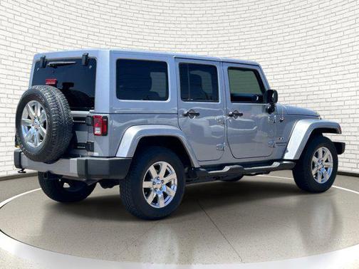 Billet Silver Metallic Clearcoat 2016 Jeep Wrangler Unlimited Sahara