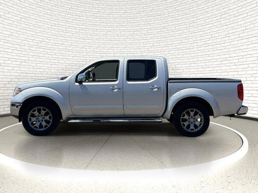 Brilliant Silver Metallic 2019 Nissan Frontier SL