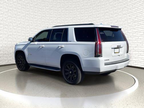 2017 GMC Yukon SLT