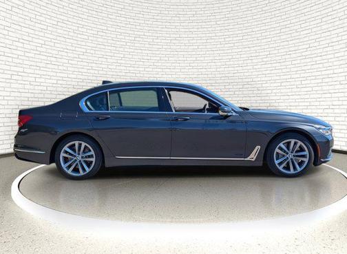 2019 BMW 750 i xDrive