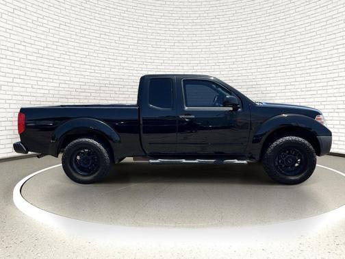Magnetic Black 2018 Nissan Frontier S