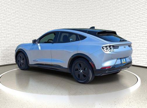 2022 Ford Mustang Mach-E California Route 1