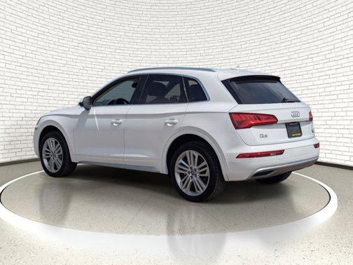 Ibis White 2018 Audi Q5 2.0T Tech Premium