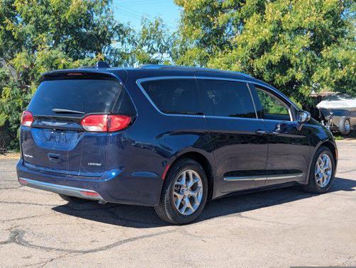 2018 Chrysler Pacifica Limited