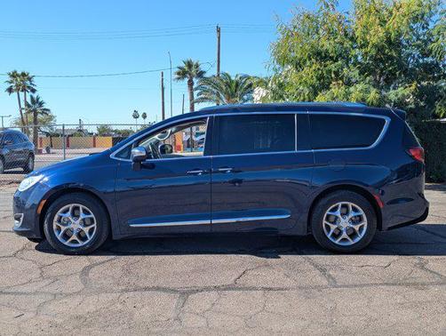 2018 Chrysler Pacifica Limited