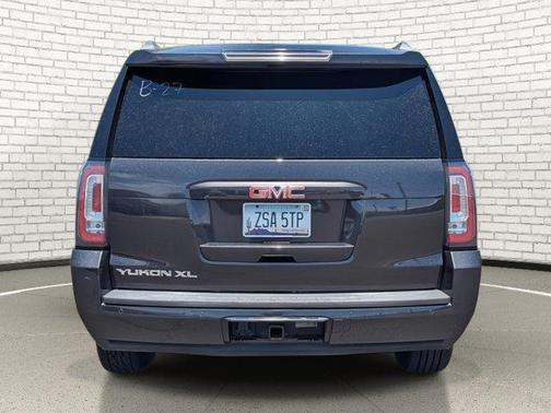 2016 GMC Yukon XL SLT