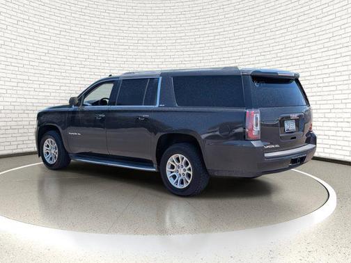 2016 GMC Yukon XL SLT