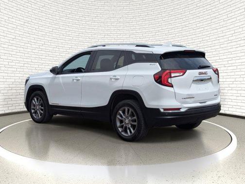 Summit White 2023 GMC Terrain SLT