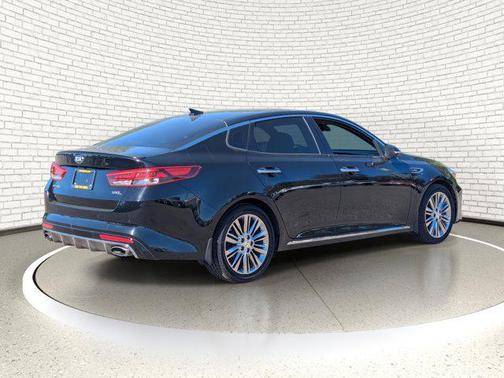 2016 Kia Optima SXL Turbo