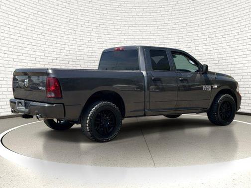 Granite Crystal Metallic Clearcoat 2019 RAM 1500 Express