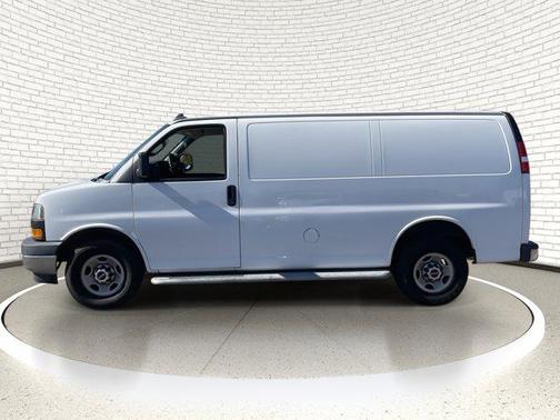 2019 GMC Savana 2500 Work Van