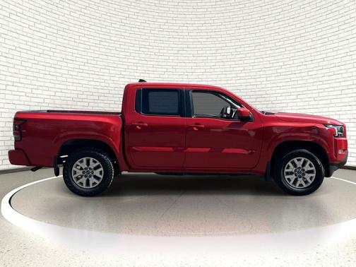 Red Alert 2022 Nissan Frontier SV