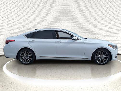 2015 Hyundai Genesis 5.0