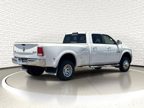 Pearl White 2018 RAM 3500 Laramie Crew Cab 4x4 8' Box