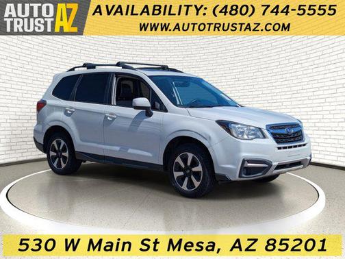 Crystal White Pearl 2018 Subaru Forester 2.5i Premium Black Edition