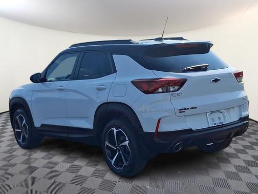 Summit White 2023 Chevrolet Trailblazer RS