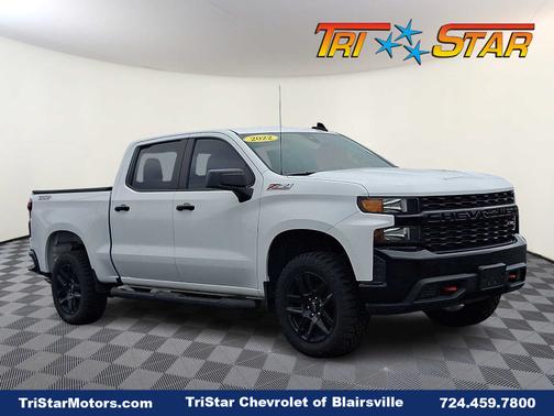Summit White 2022 Chevrolet Silverado 1500 Limited Custom Trail Boss