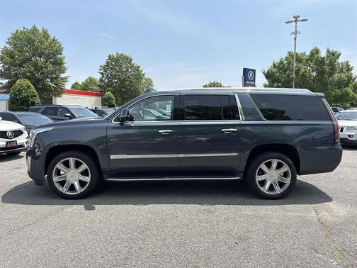 2020 Cadillac Escalade ESV Luxury