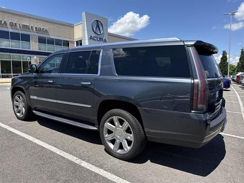2020 Cadillac Escalade ESV Luxury