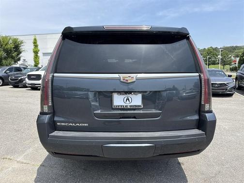 2020 Cadillac Escalade ESV Luxury