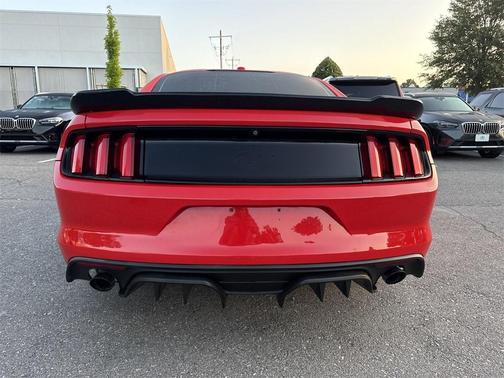 2016 Ford Mustang EcoBoost Premium