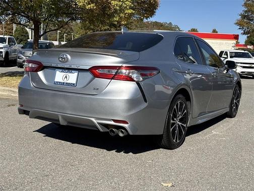 2019 Toyota Camry XLE