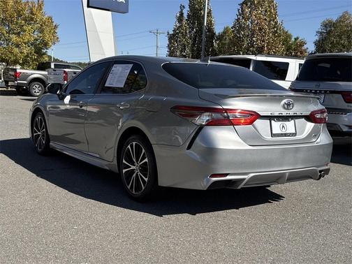 2019 Toyota Camry XLE