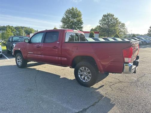 2016 Toyota Tacoma SR5