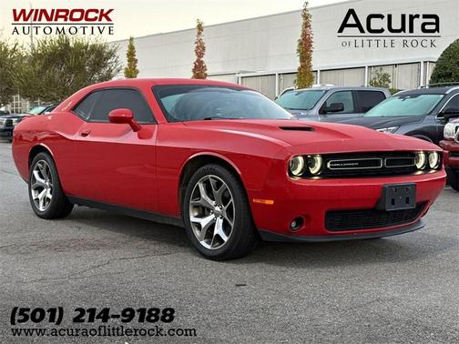 2015 Dodge Challenger SXT