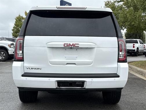 2017 GMC Yukon SLE