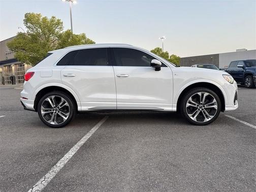 2021 Audi Q3 45 S line Premium