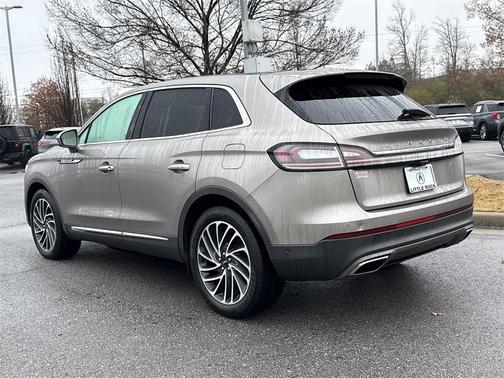 2019 Lincoln Nautilus Reserve