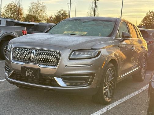 2019 Lincoln Nautilus Reserve